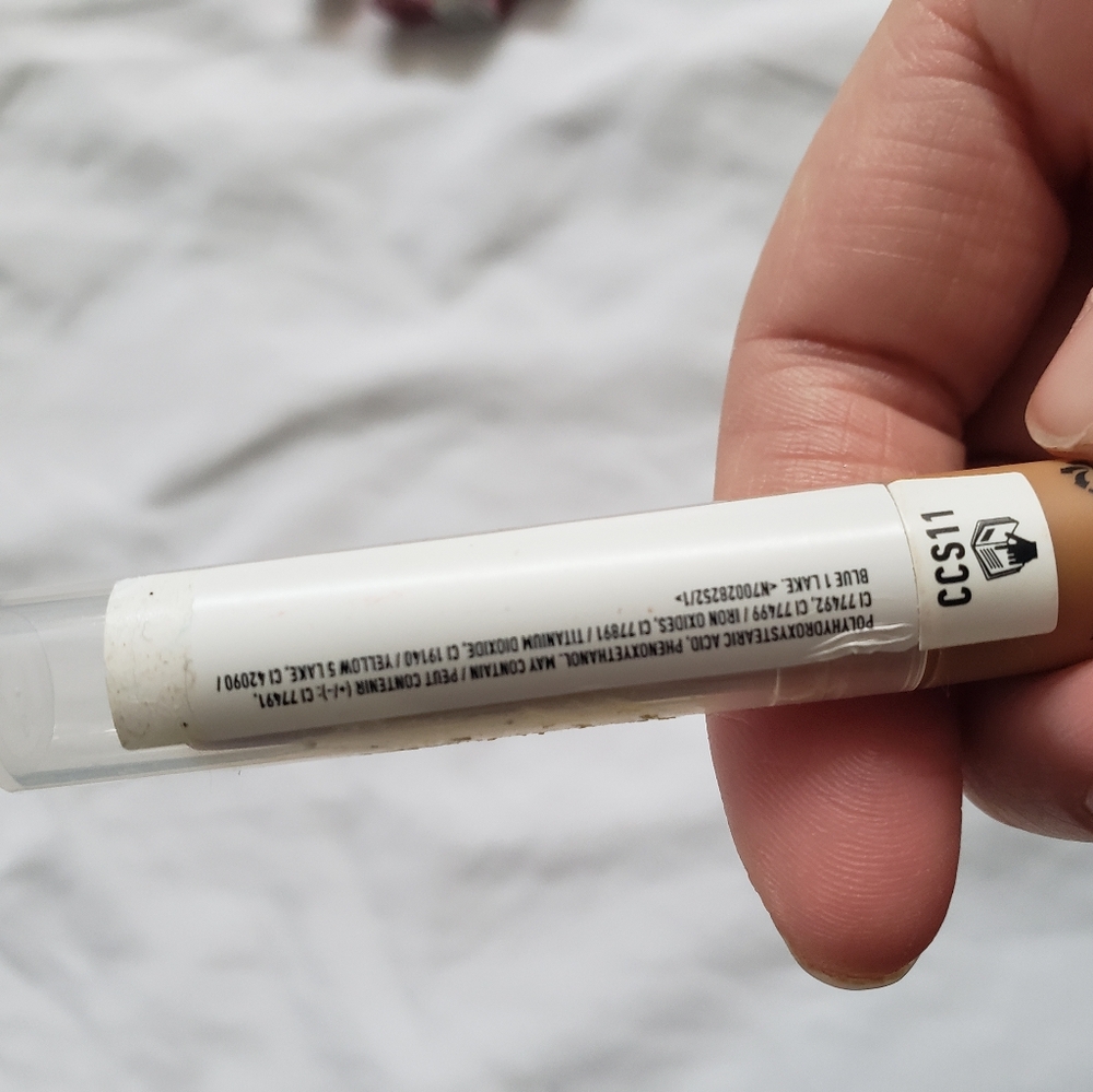 NYX Professional Makeup Color Correcting Pro Fix Stick Concealer, Cinnamon - Picture 4 of 7